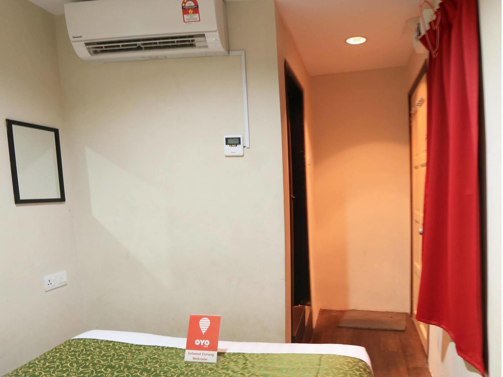 Hotel Surya Palace Kuala Lumpur Exterior foto
